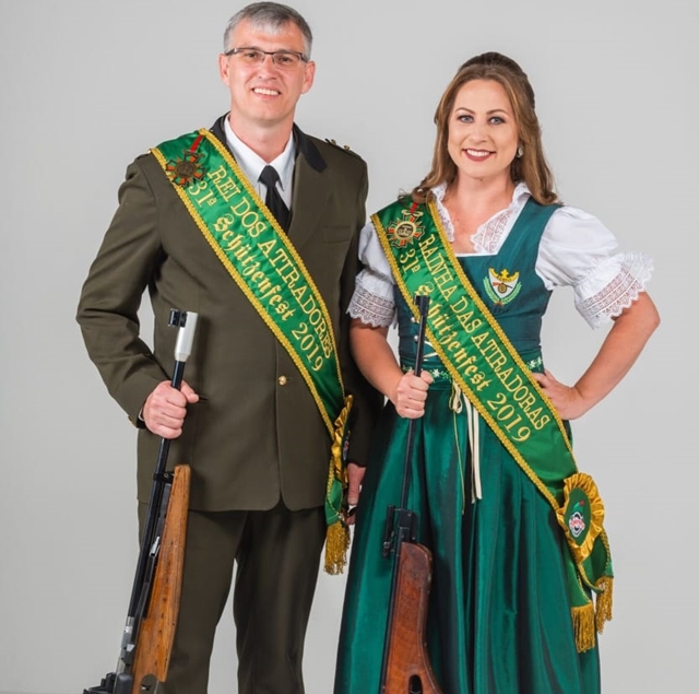 Tiro certeiro é quesito essencial ao rei e rainha