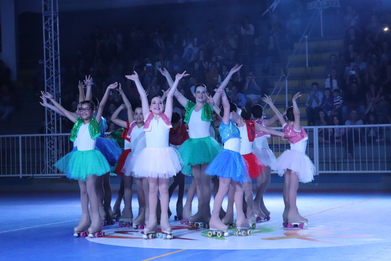 Mostra de Arte e Patinação no A.Müller