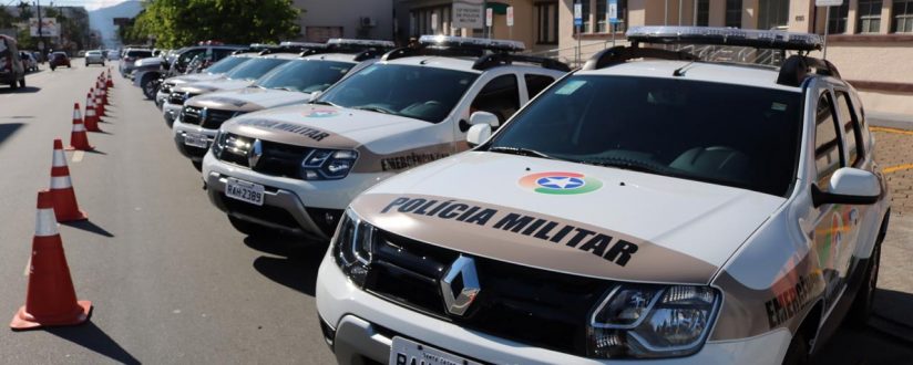 Prefeitura de Jaraguá do Sul entrega 11 viaturas à Polícia Militar Prefeitura de Jaraguá do Sul entrega 11 viaturas à Polícia Militar