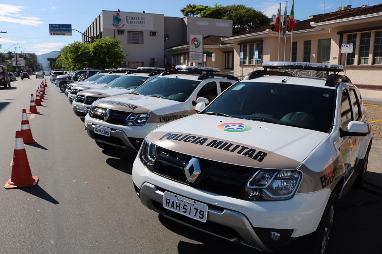 Prefeitura de Jaraguá do Sul entrega 11 viaturas à Polícia Militar