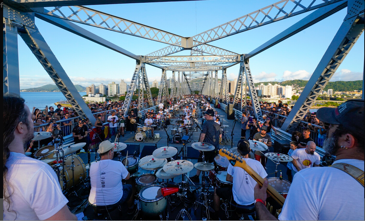 Governo do Estado estuda propostas para revitalizar o entorno da Ponte Hercílio Luz