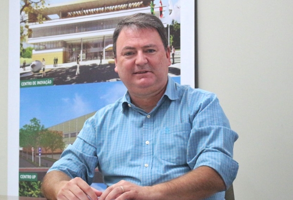 Neivor Bussolaro assume pasta de Desenvolvimento Econômico e Inovação