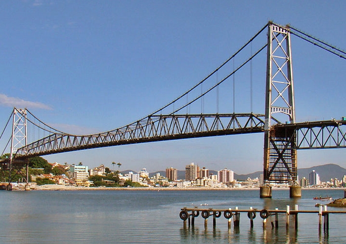 SC tem 8 cidades onde moradores têm renda média menor que R$300; veja lista