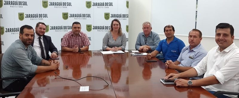 Revitalização de vias na Ilha da Figueira depende de liberação da SC-108 Revitalização de vias na Ilha da Figueira depende de liberação da SC-108