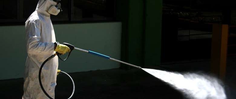 Espaços públicos e área central de Corupá passam por sanitização nesta segunda-feira (18) Espaços públicos e área central de Corupá passam por sanitização nesta segunda-feira (18)
