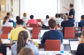 Universidade Gratuita terá inscrição em setembro e pagamento retroativo; veja próximos prazos