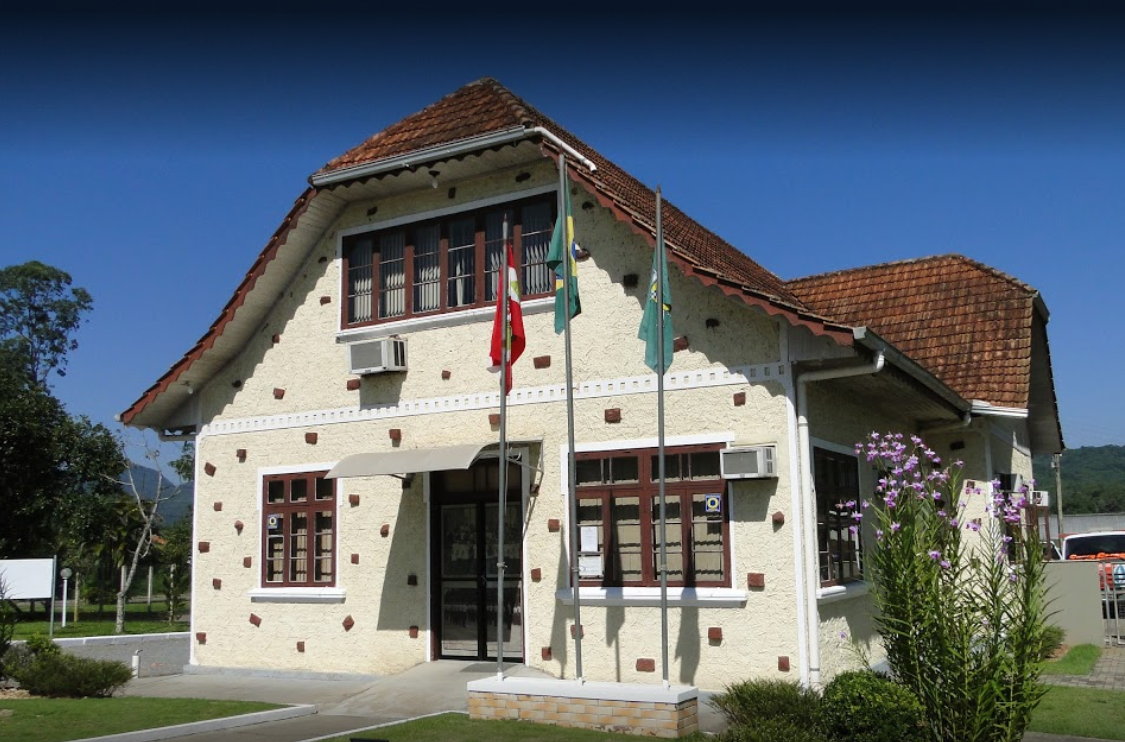 Schroeder confirma 20 casos de coronavírus no município