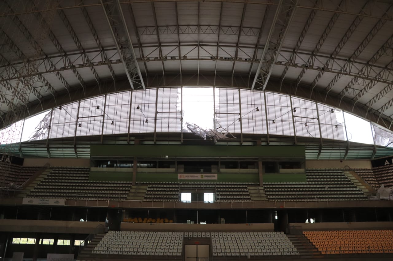 Parte dos acessos laterais da Arena Jaraguá é interditada para veículos e pessoas