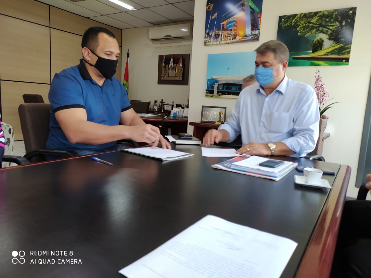 Fesporte entrega documento oficializando os Jasc