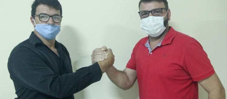 Clézio projeta mais crescimento para São João do Itaperiú Clézio projeta mais crescimento para São João do Itaperiú
