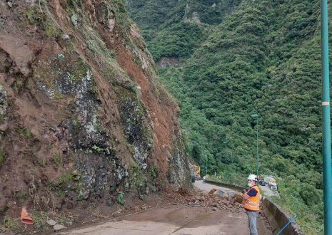 Rodovia SC-390, na Serra do Rio do Rastro, está interditada temporariamente Rodovia SC-390, na Serra do Rio do Rastro, está interditada temporariamente