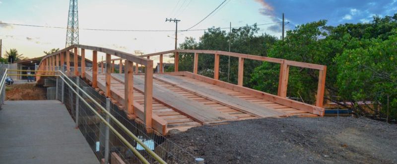 Ponte provisória é liberada ao tráfego em Barra Velha Ponte provisória é liberada ao tráfego em Barra Velha