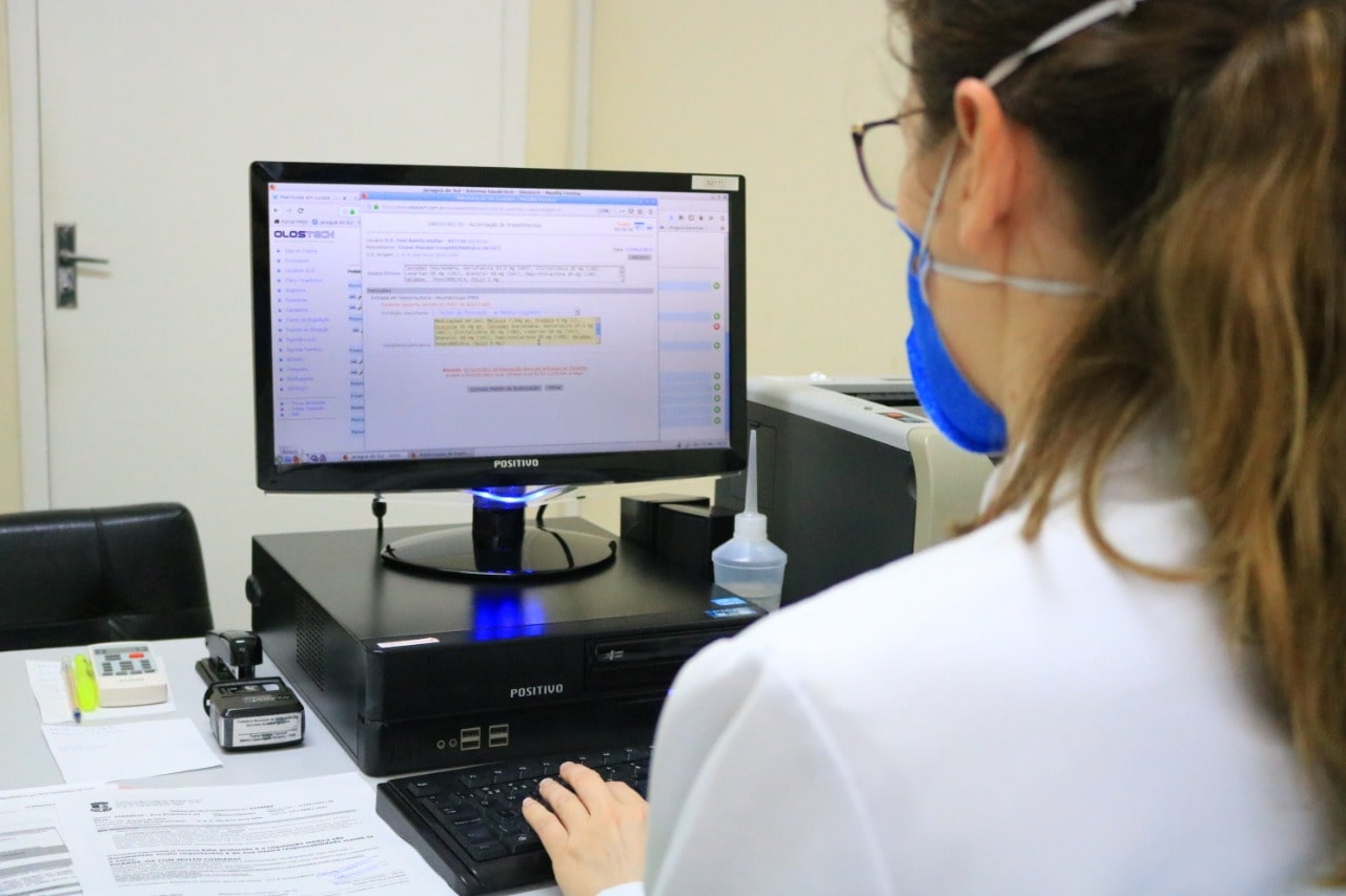 Teleconsulta reduz as filas para especialidades médicas em Jaraguá do Sul