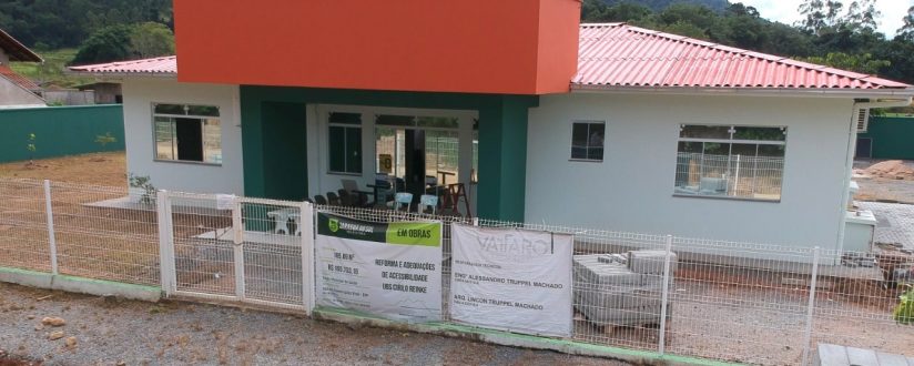 Após quatro meses em obras, posto de saúde do bairro Rio da Luz volta a funcionar nesta segunda-feira Após quatro meses em obras, posto de saúde do bairro Rio da Luz volta a funcionar nesta segunda-feira