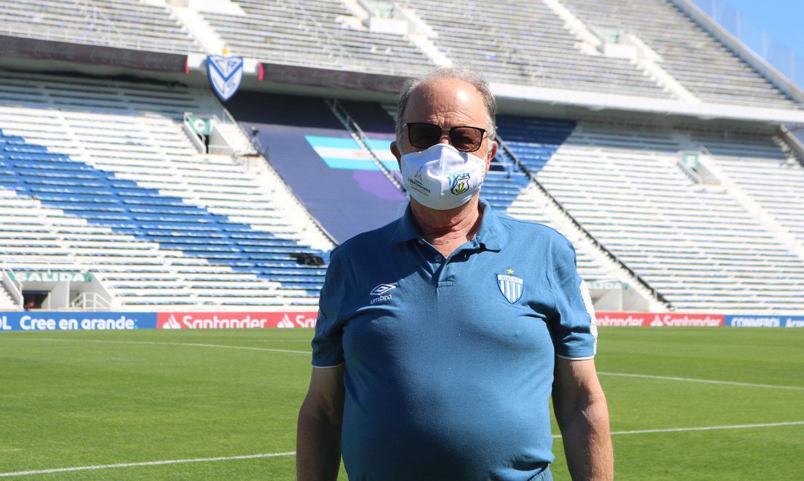 Morre Salézio Kindermann, presidente do Avaí/Kindermann por Covid-19
