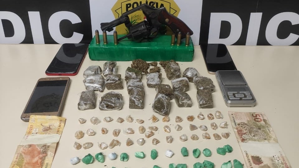 Adolescente é apreendido com drogas, munição e revólver em Guaramirim