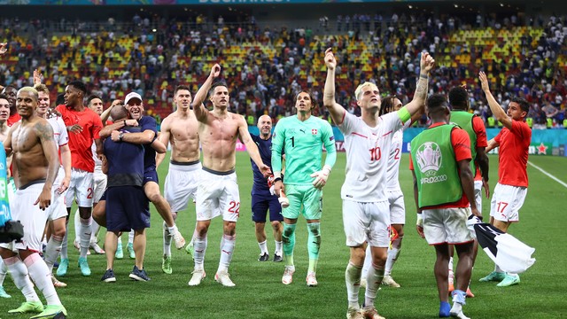 Nos pênaltis, Suíça bate a França em dia histórico na Eurocopa