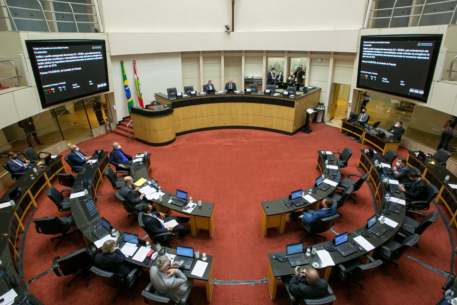 Assembleia aprova o auxílio emergencial de Santa Catarina