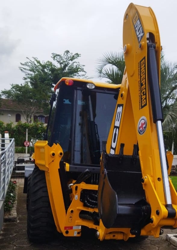 Corupá renova parque de máquinas