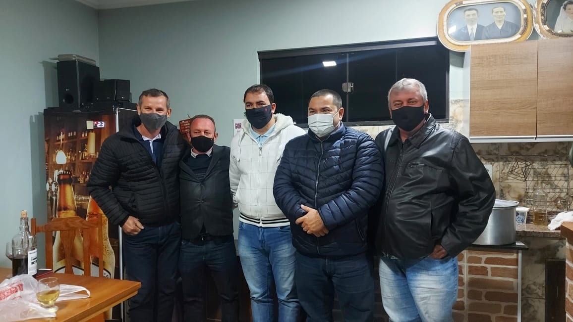 DEM de Guaramirim alinha propostas durante encontro com deputado Ricardo Alba