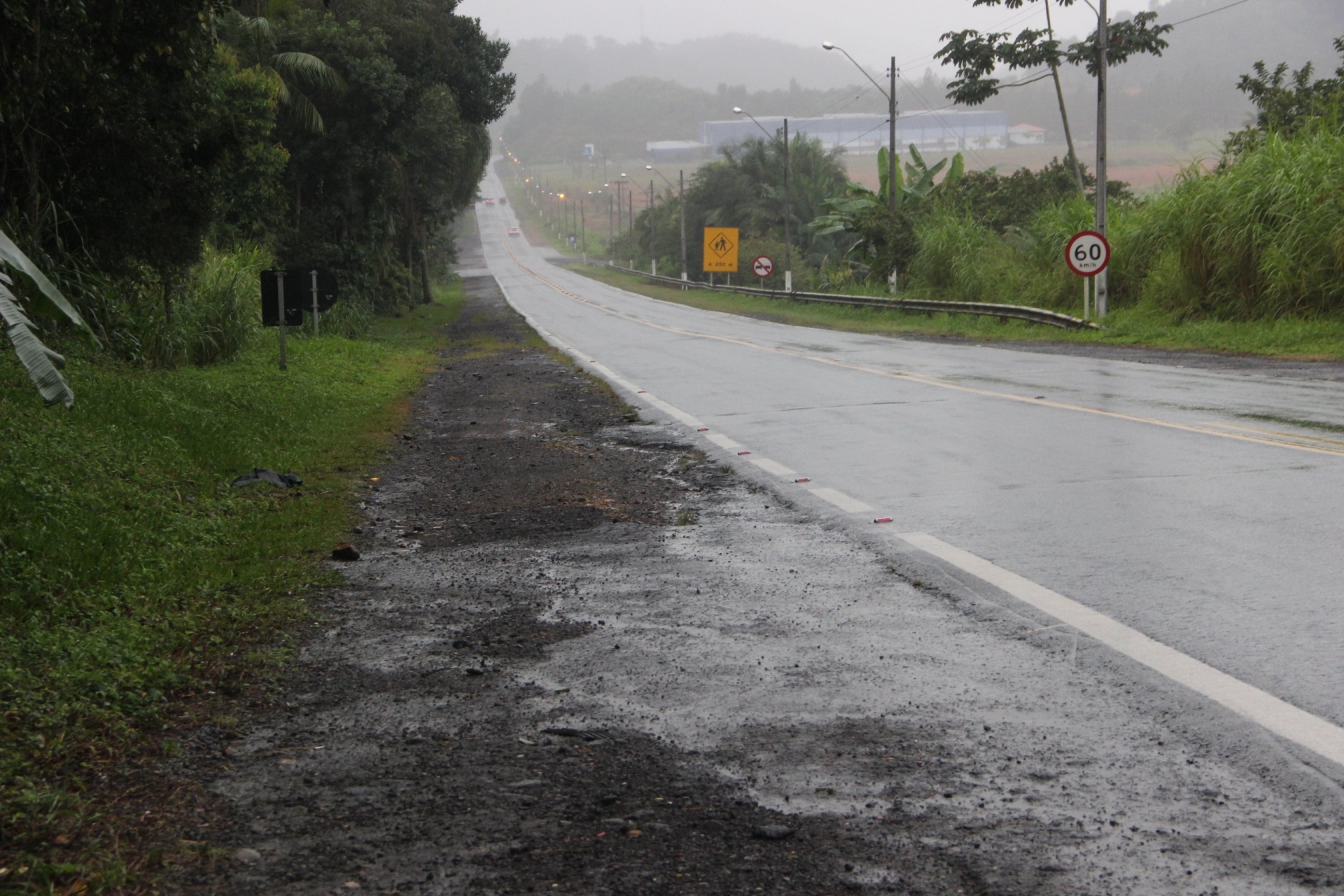 Saneamento básico é assunto da pauta na Associação de Vereadores