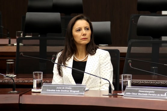 Juíza de Jaraguá do Sul compartilha experiências de gestão em evento do TJSC