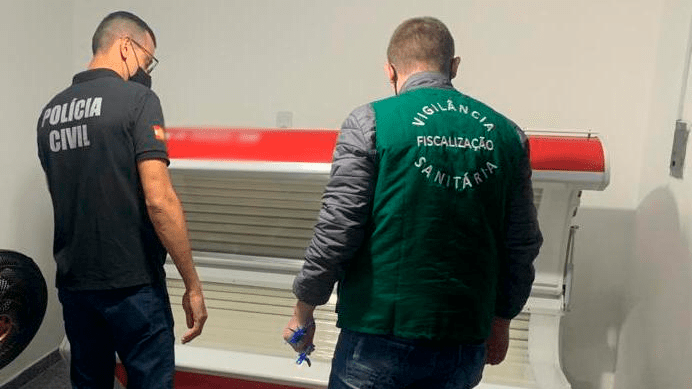 Clínica de bronzeamento artificial é interditada pela Vigilância Sanitária de Jaraguá do Sul