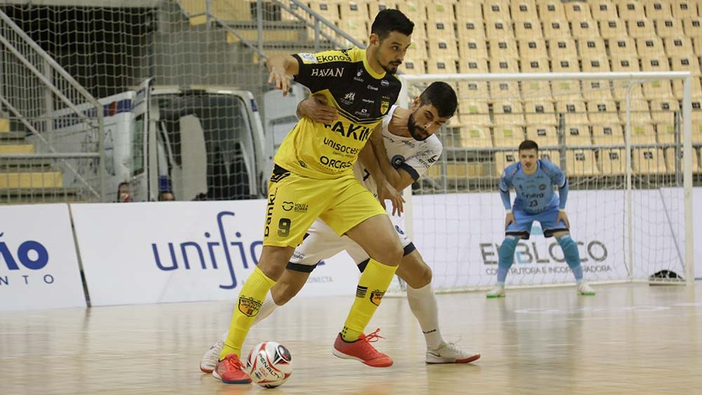 Jaraguá Futsal empata com Tubarão na estreia do Catarinense