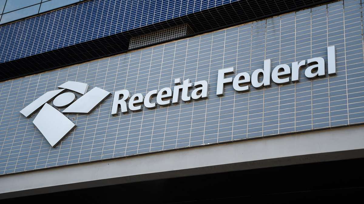 Receita libera consulta a terceiro lote de restituição do IR