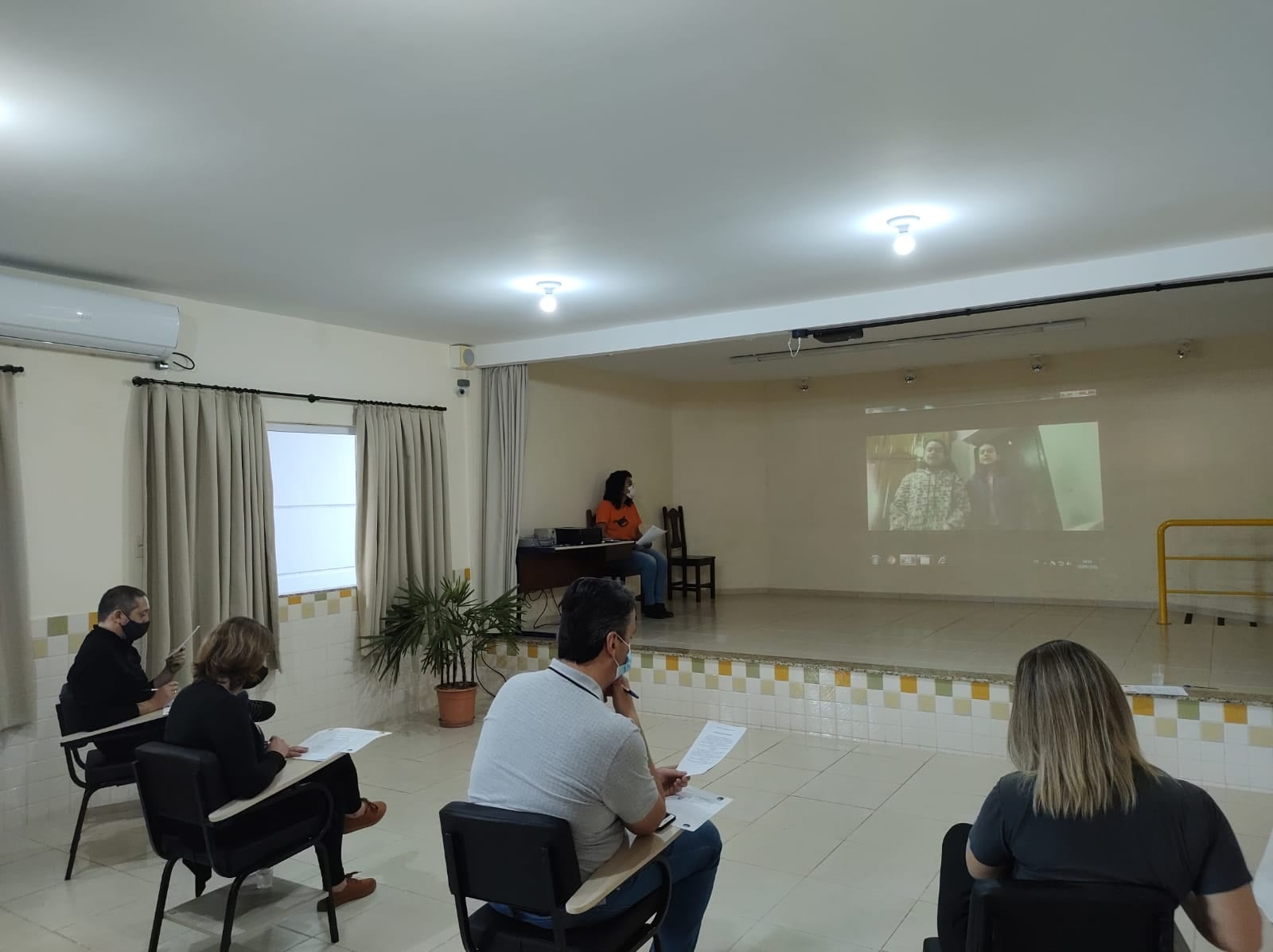 The Voice Prevenção da Apae escolhe as melhores paródias em Guaramirim