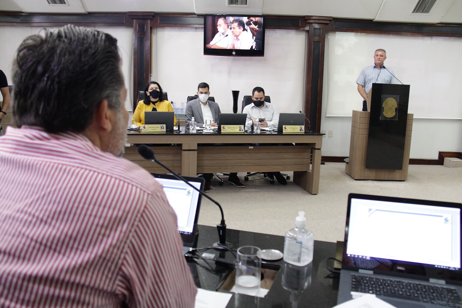 Presidente da Liga jaraguaense expõe situação dos clubes amadores na Câmara