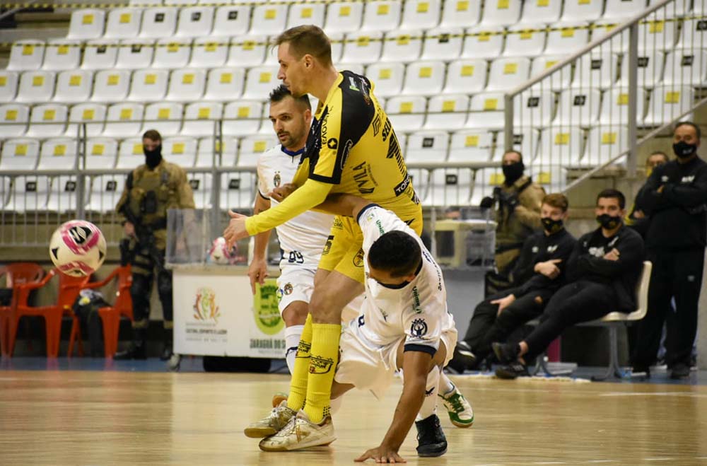 Em jogo de seis faltas, expulsão e atraso, Jaraguá Futsal empata com Santo André Intelli pela LNF