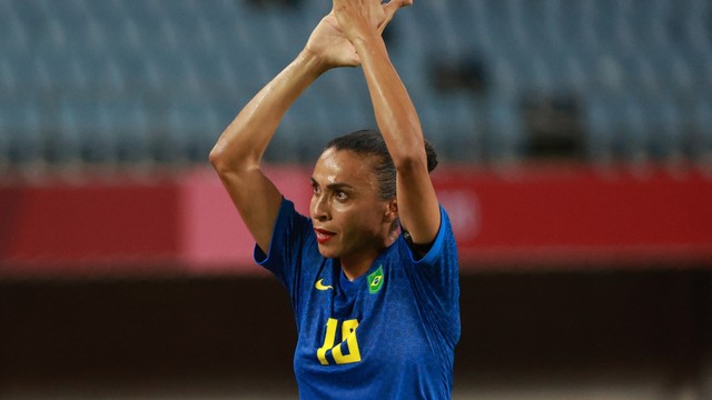 Seleção brasileira feminina fica duas vezes atrás no placar, vira e cede empate para Holanda