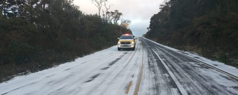 Rodovias estaduais de Santa Catarina são bloqueadas por causa de congelamento de pista Rodovias estaduais de Santa Catarina são bloqueadas por causa de congelamento de pista