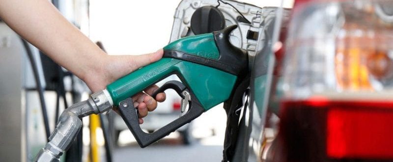 É falso que o Governo de Santa Catarina tenha aumentado o imposto da gasolina É falso que o Governo de Santa Catarina tenha aumentado o imposto da gasolina