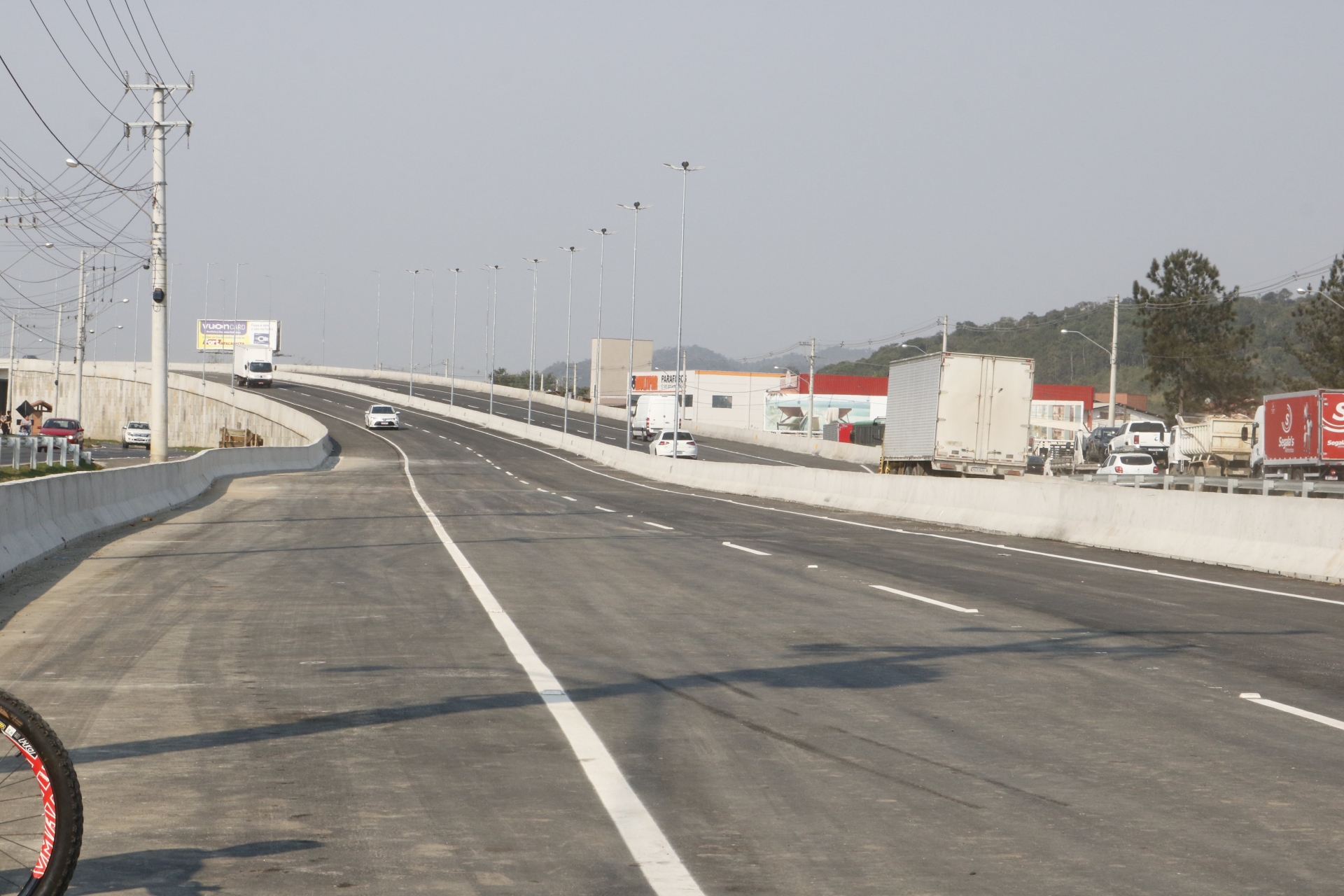 Elevado e rotatória da BR-280 em Guaramirim foram liberados nesta segunda-feira