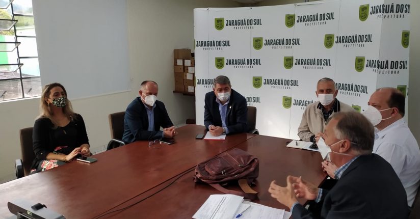 Equipe do MEC avalia estruturas de saúde de Jaraguá do Sul Equipe do MEC avalia estruturas de saúde de Jaraguá do Sul