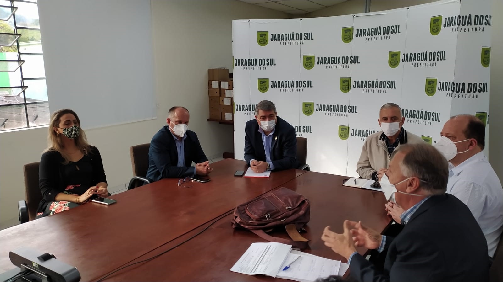 Equipe do MEC avalia estruturas de saúde de Jaraguá do Sul