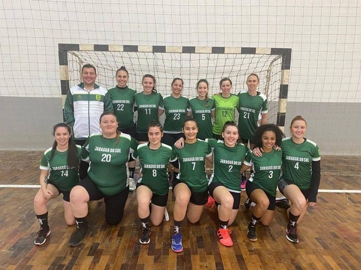 Meninas do handebol jaraguaense se classificam para a série Ouro