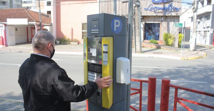 Edital do estacionamento rotativo de Jaraguá do Sul é suspenso temporariamente Edital do estacionamento rotativo de Jaraguá do Sul é suspenso temporariamente