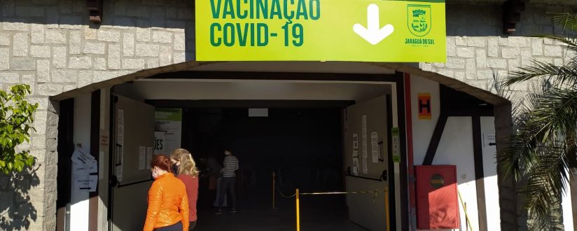 Central de Vacinas Covid estará fechada neste domingo em Jaraguá do Sul