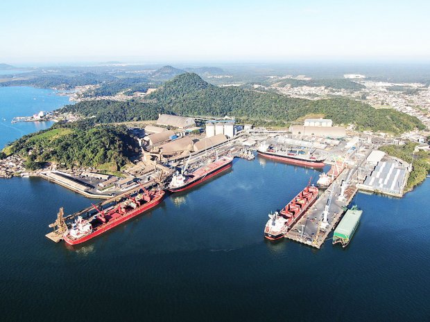 Porto de São Francisco do Sul tem aumento na movimentação de cargas em 19% em 2021