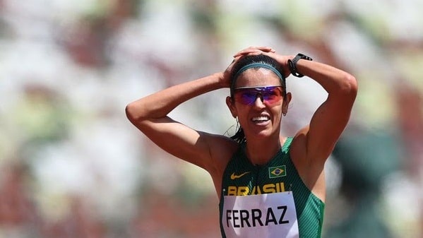 “Paris é logo ali”, diz Simone Ponte Ferraz após eliminação na prova de atletismo nos Jogos Olímpicos