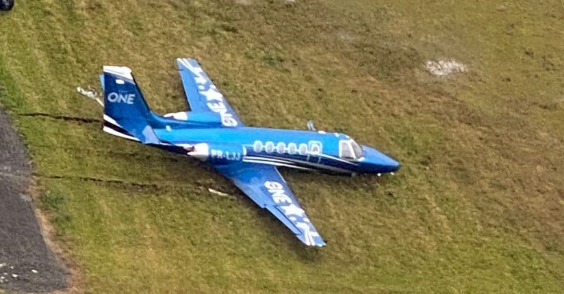Aeronave sai dois metros da pista em Aeródromo de Araquari Aeronave sai dois metros da pista em Aeródromo de Araquari