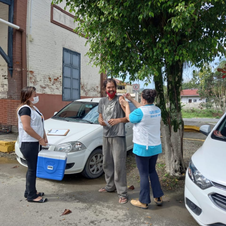 Vacinação de moradores em situação de rua se intensifica em Guaramirim