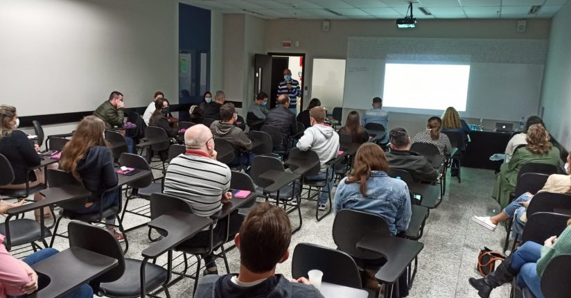 Encontro para debater sobre doenças bucais na primeira infância é realizado em Jaraguá do Sul Encontro para debater sobre doenças bucais na primeira infância é realizado em Jaraguá do Sul