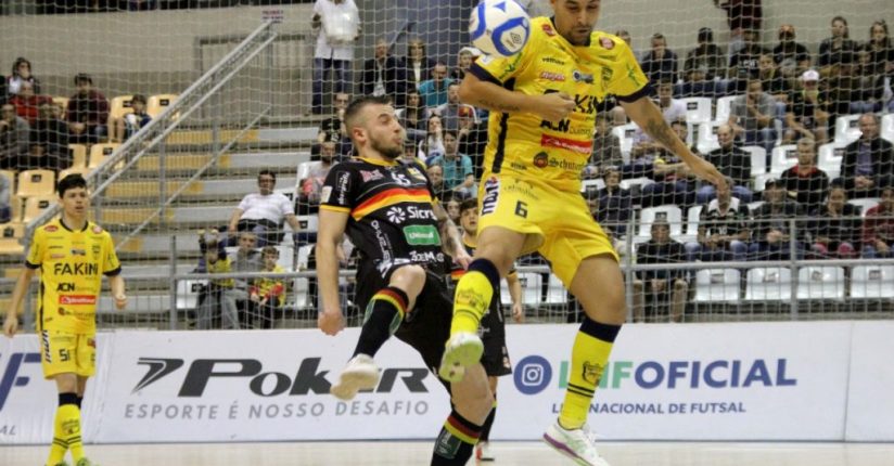Jaraguá encara Blumenau em casa pelo Estadual de futsal nesta sexta Jaraguá encara Blumenau em casa pelo Estadual de futsal nesta sexta