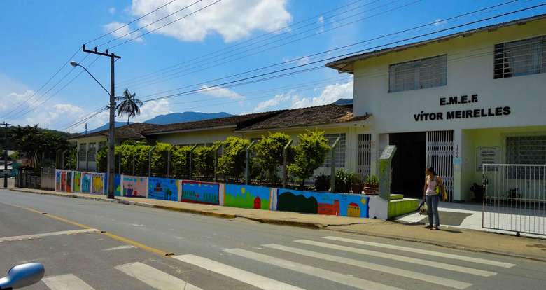 Escolas de Jaraguá passarão por reformas e ampliação de seus espaços