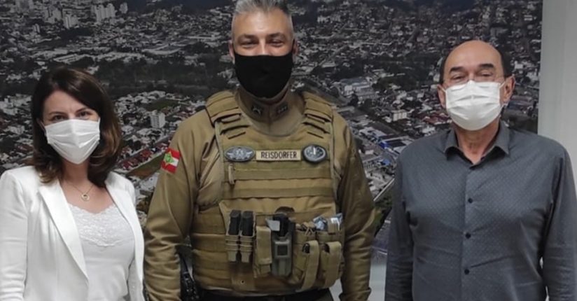 Presidente do Samae de Jaraguá será homenageado como “Amigo da PM” Presidente do Samae de Jaraguá será homenageado como “Amigo da PM”