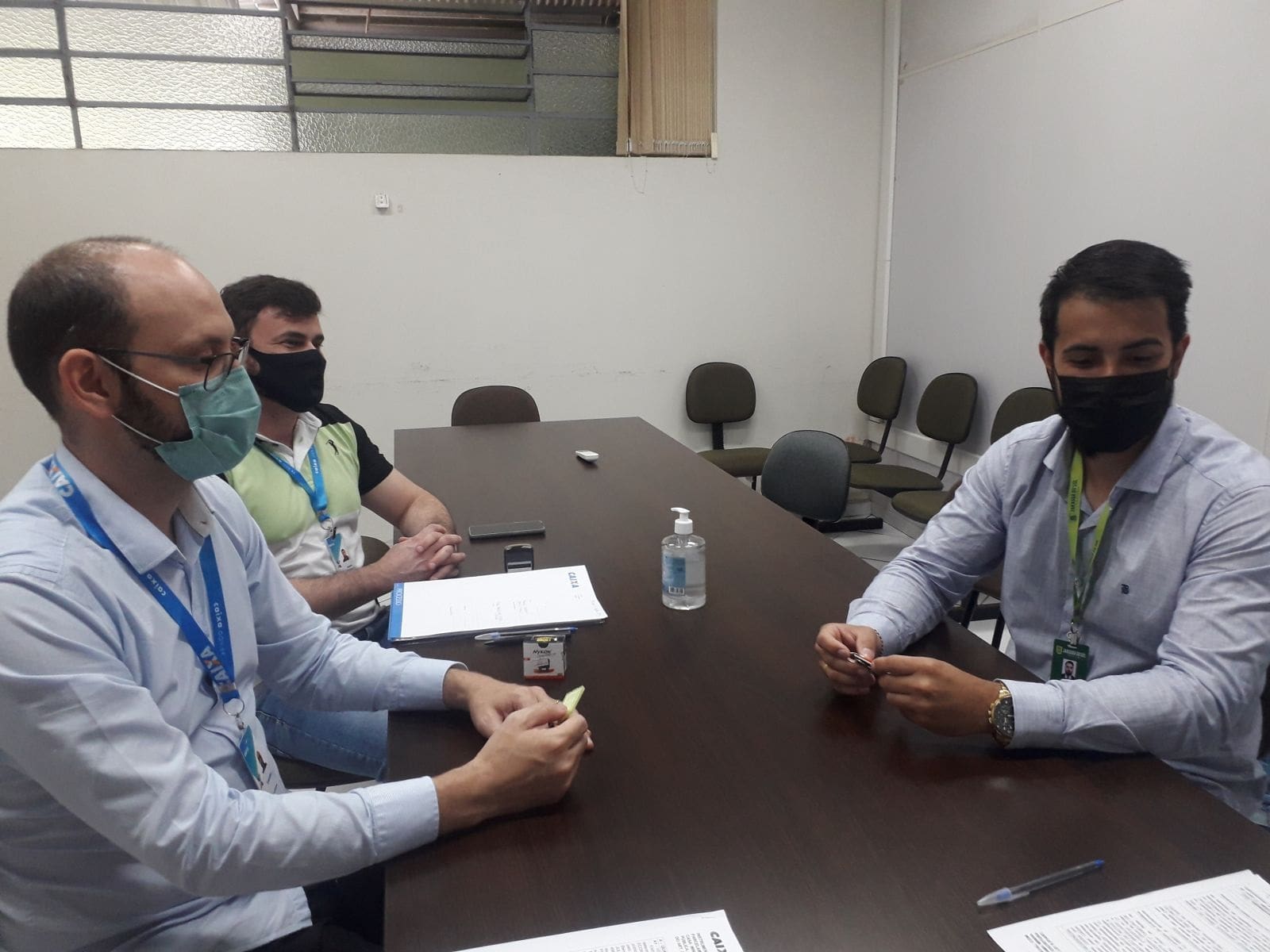 Secretaria de Habitação de Jaraguá entrega chaves de imóveis retomados do Minha Casa Minha Vida